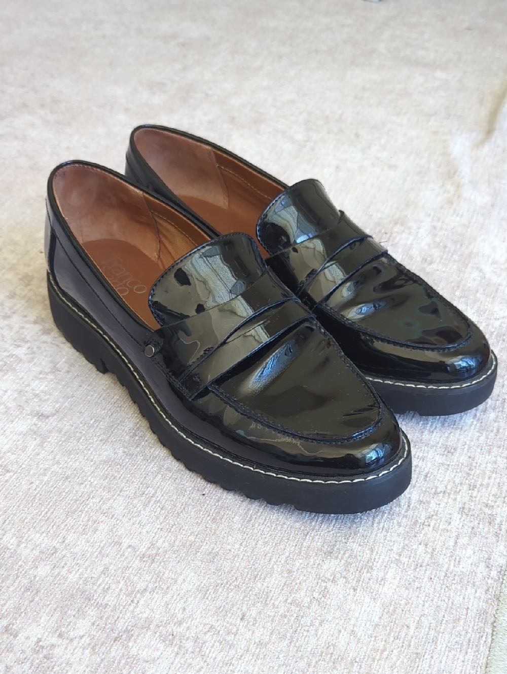 Franco Sarto 8 Women’s Cassandra Patent Penny Black Loafer Shiny Lug Sole
